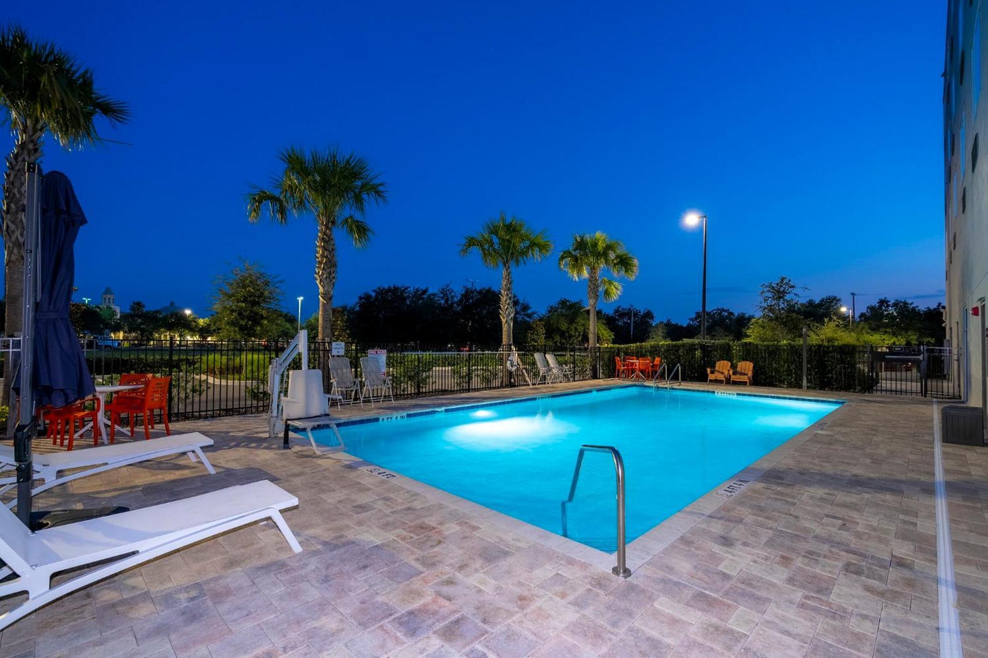 Spot X Hotel Orlando Intl Dr By The Red Collection Lake Buena Vista Esterno foto